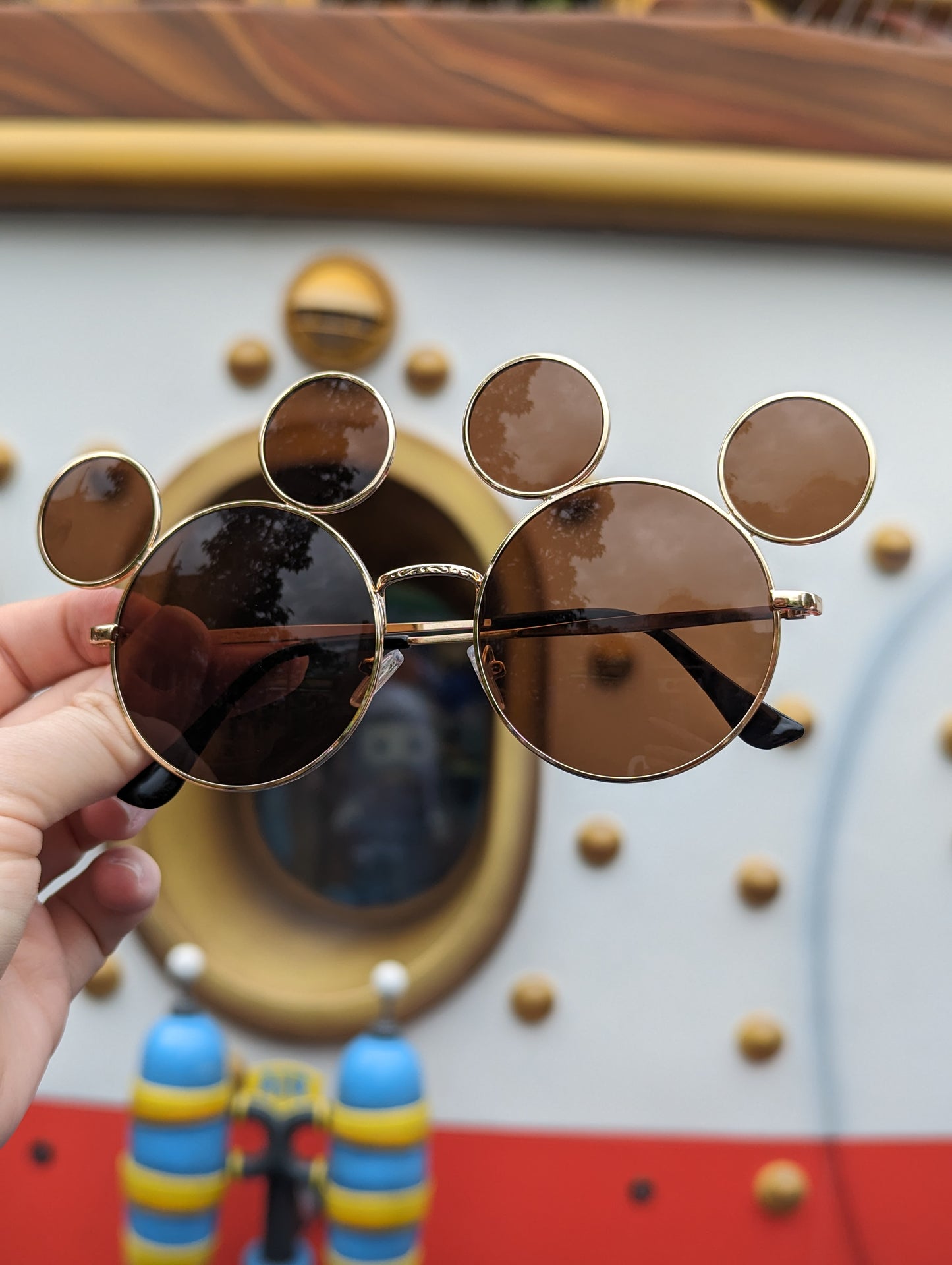 Mouse Shades